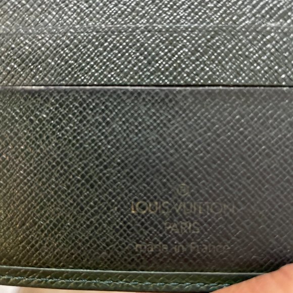 Louis Vuitton Wallet - Picture 13 of 15